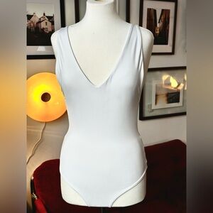 Londre “ The Minimalist - Flat white” one piece swimsuit